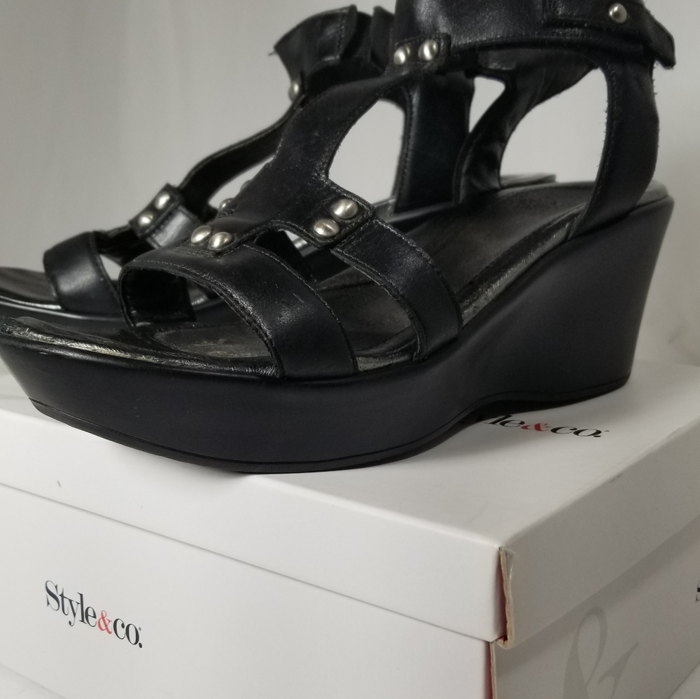 Style & Company Sandals/8.5